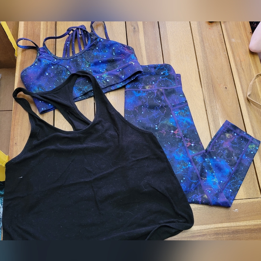 CVG OUTFIT SMALL GALAXY CAPRI - MEDIUM BRA - MEDIUM TANK